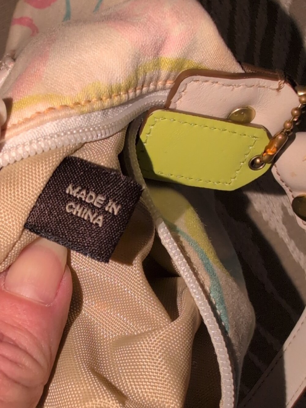 Vintage Coach Hamptons Weekend Scribble Top Handle Mini Bag - Picture 6 of 16